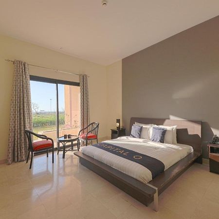 Capital O133 Al Sawadi Beach Resort & Spa Barka Ngoại thất bức ảnh