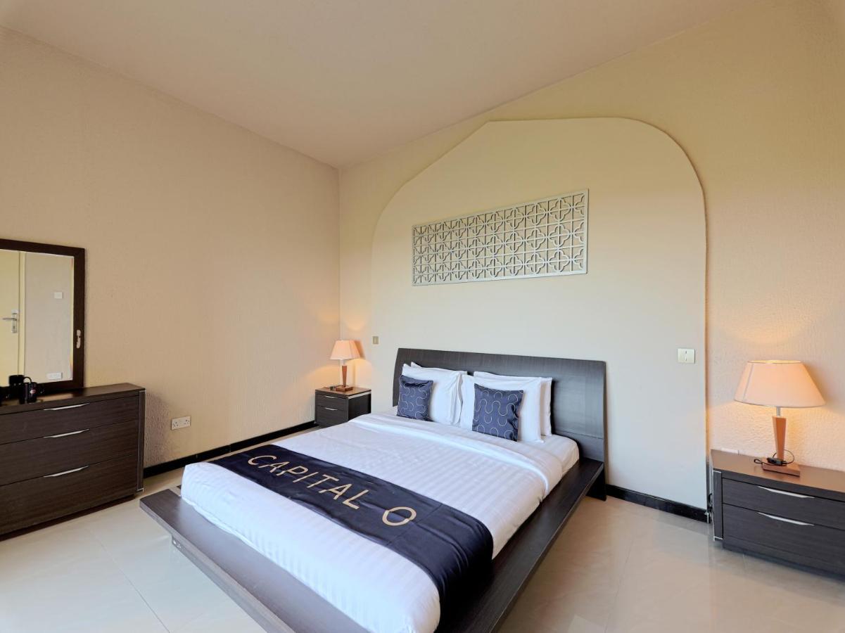 Capital O133 Al Sawadi Beach Resort & Spa Barka Ngoại thất bức ảnh