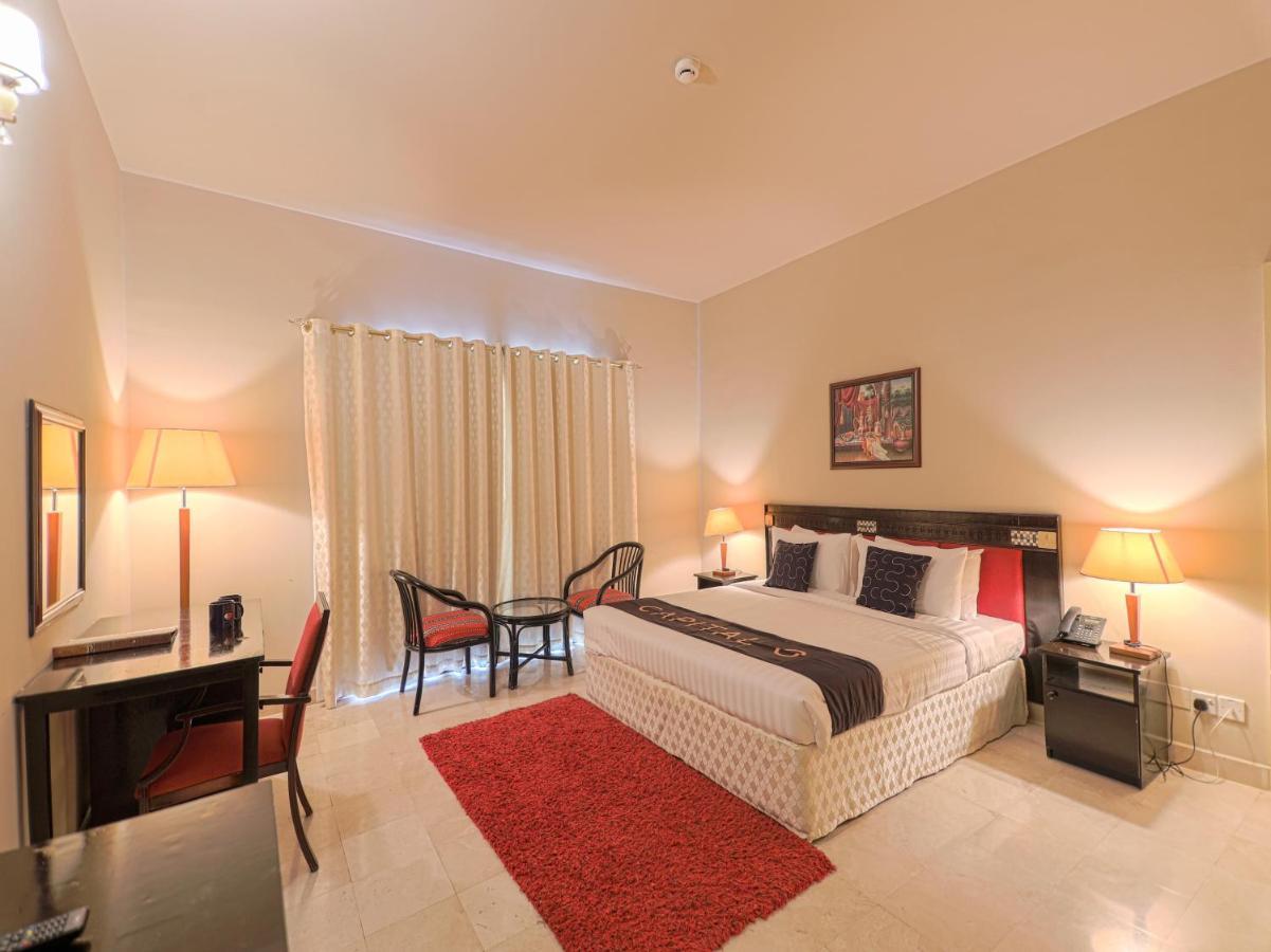 Capital O133 Al Sawadi Beach Resort & Spa Barka Ngoại thất bức ảnh