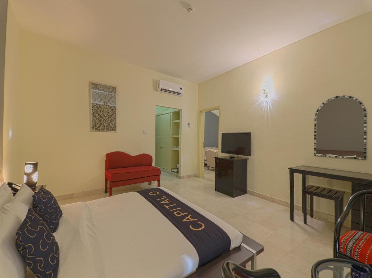Capital O133 Al Sawadi Beach Resort & Spa Barka Ngoại thất bức ảnh