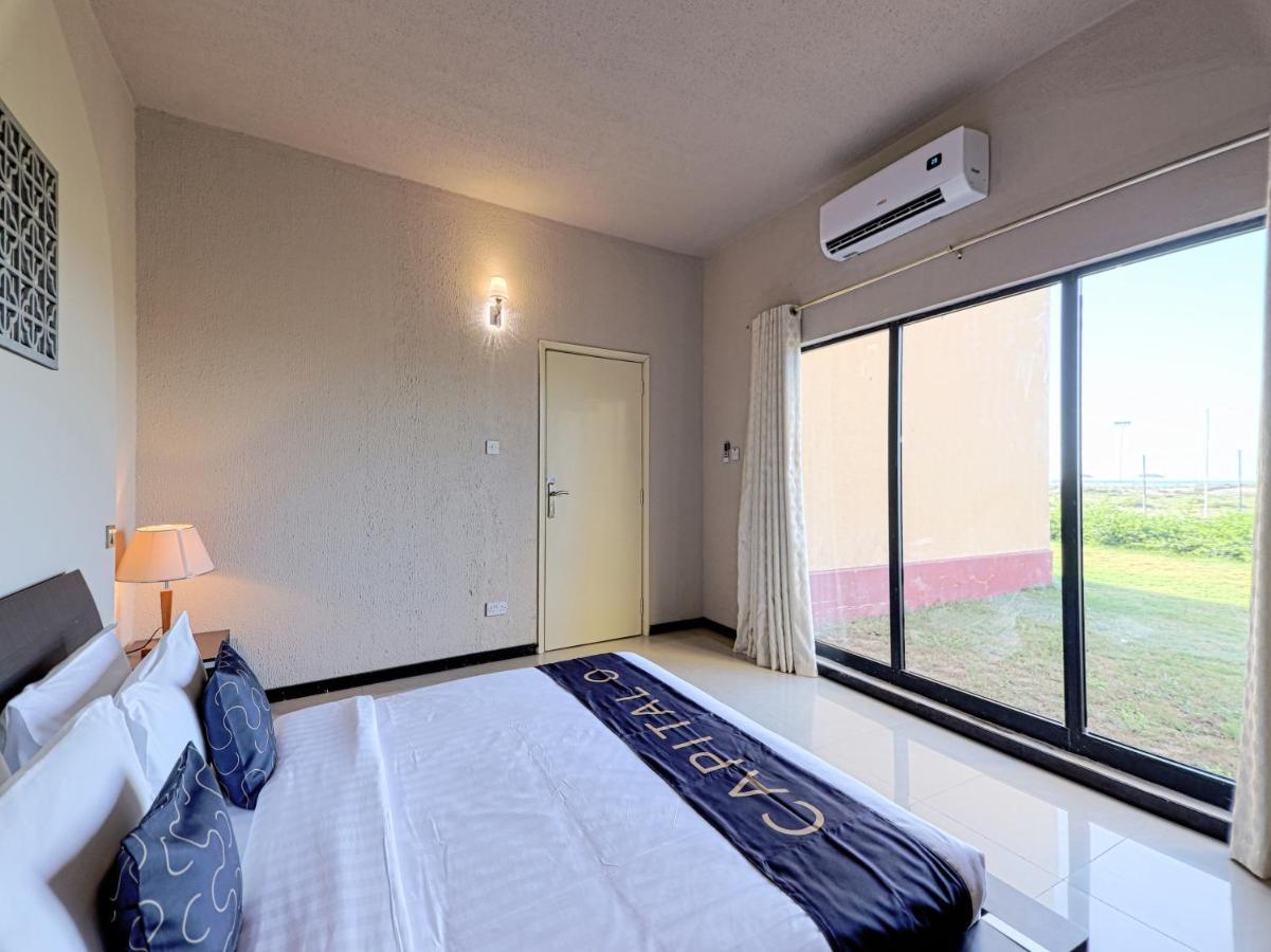 Capital O133 Al Sawadi Beach Resort & Spa Barka Ngoại thất bức ảnh
