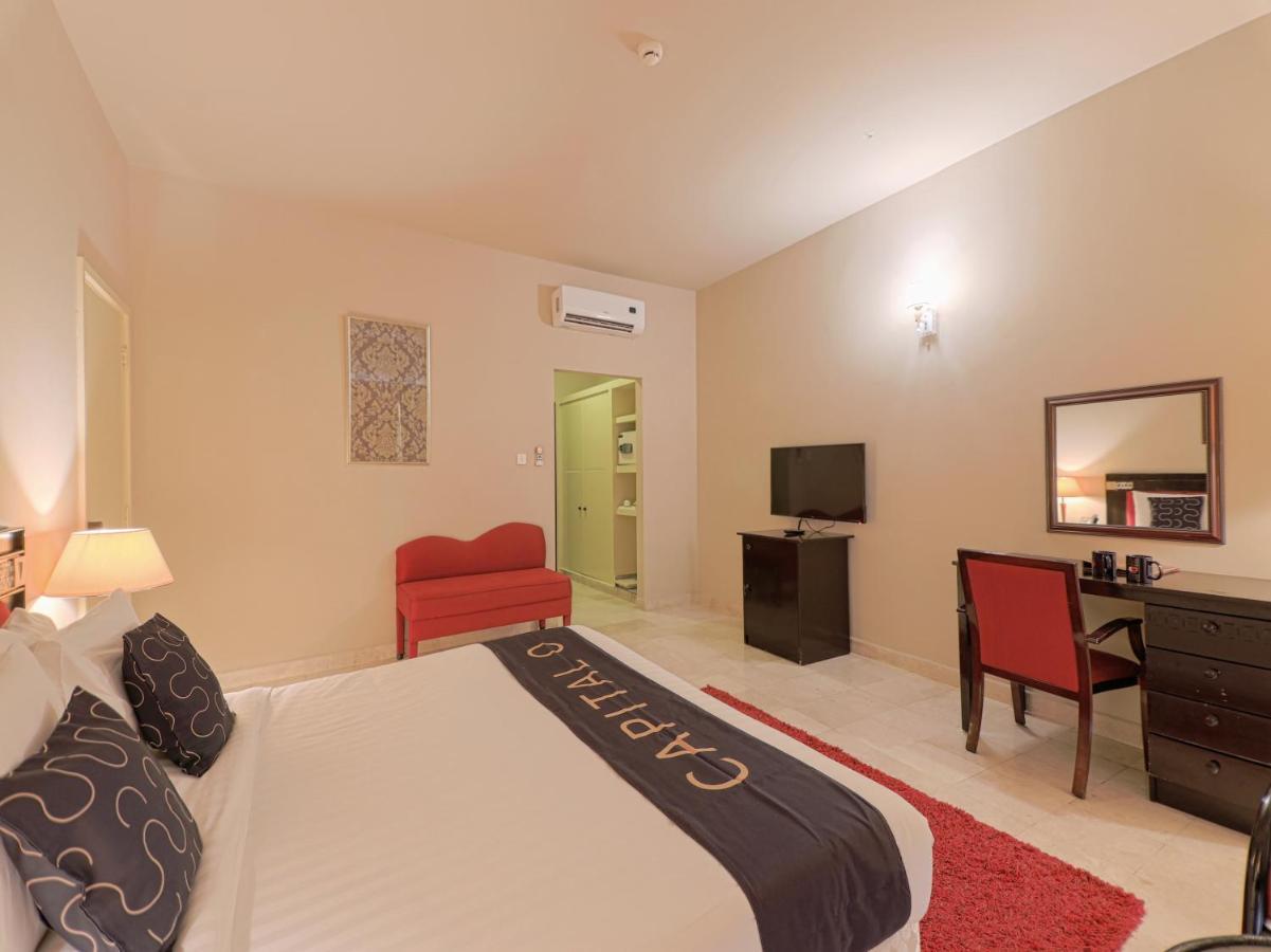 Capital O133 Al Sawadi Beach Resort & Spa Barka Ngoại thất bức ảnh